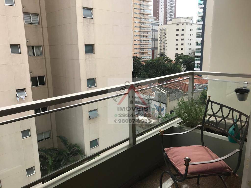 Apartamento à venda com 3 quartos, 105m² - Foto 3