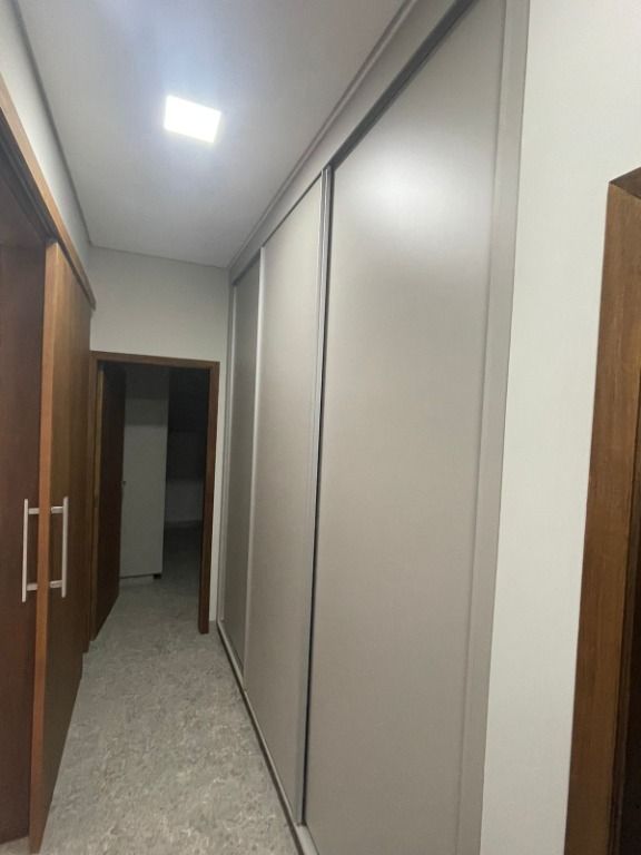 Casa de Condomínio à venda com 3 quartos, 211m² - Foto 23