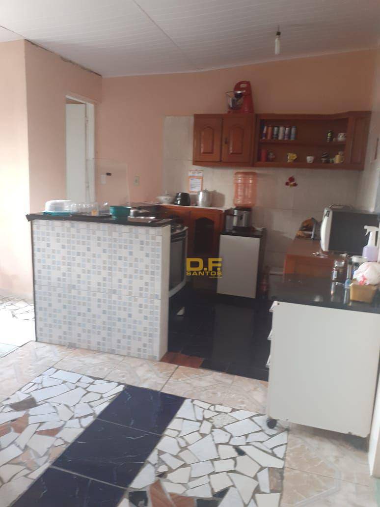 Casa à venda com 5 quartos, 1m² - Foto 26