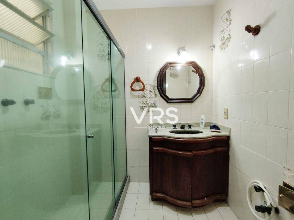 Apartamento à venda com 3 quartos, 168m² - Foto 15