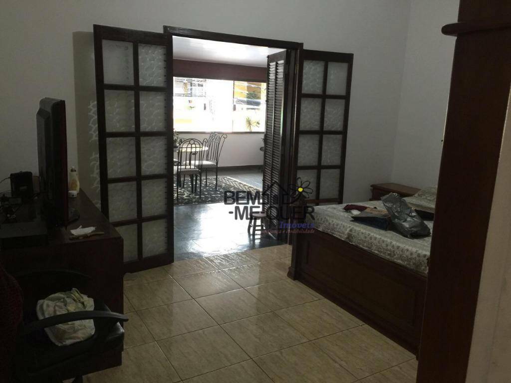 Sobrado à venda com 3 quartos, 200m² - Foto 9