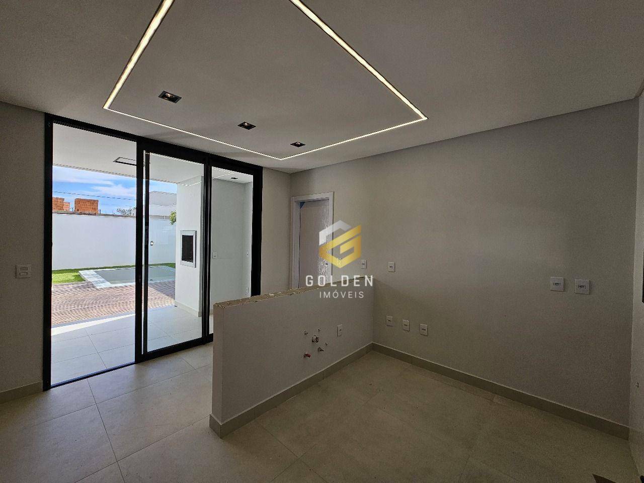 Casa à venda com 4 quartos, 166m² - Foto 13