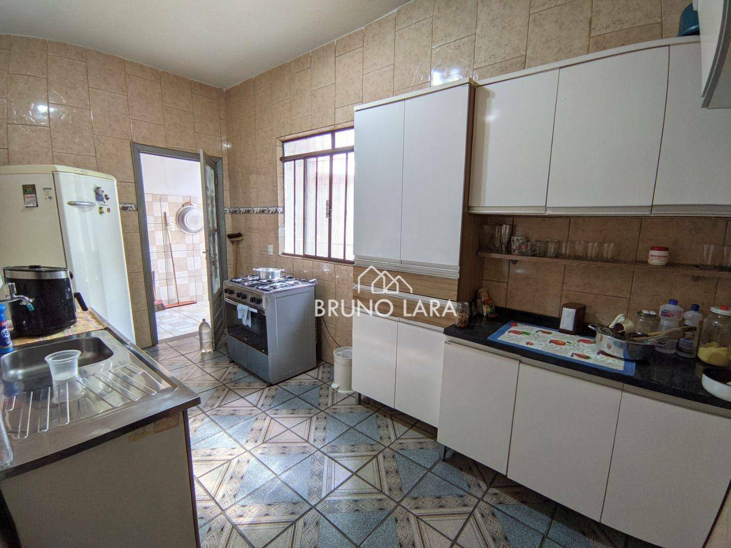 Casa à venda com 3 quartos, 140m² - Foto 17