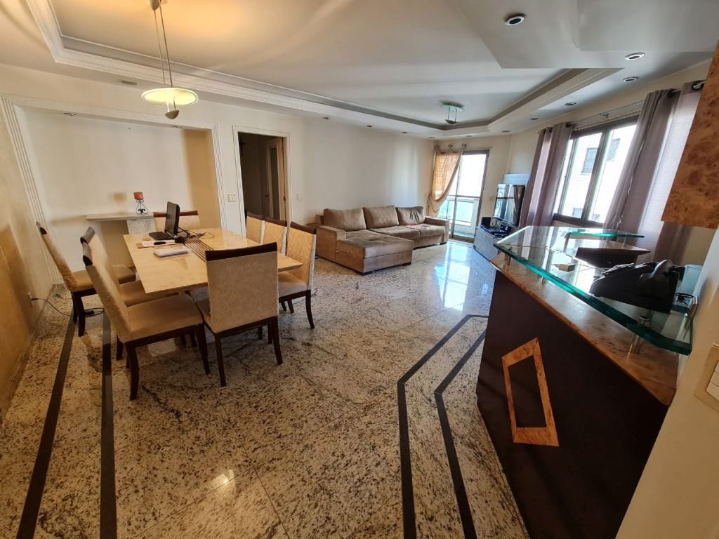 Apartamento à venda com 3 quartos, 153m² - Foto 1