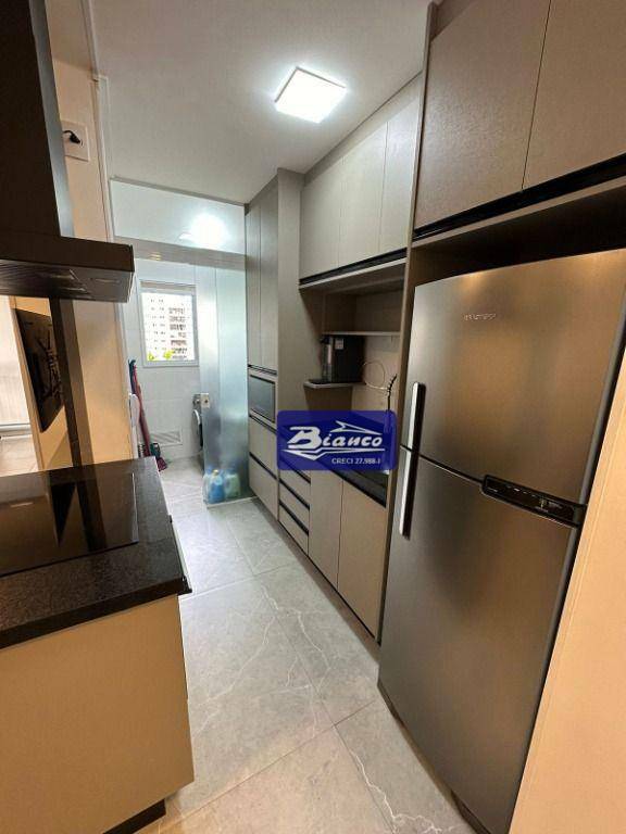 Apartamento à venda com 2 quartos, 68m² - Foto 6