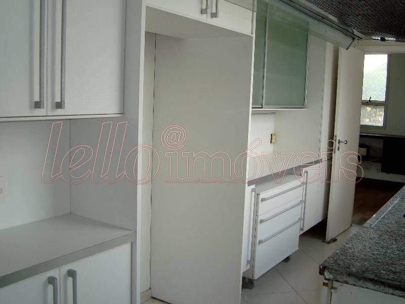 Apartamento à venda com 4 quartos, 193m² - Foto 15