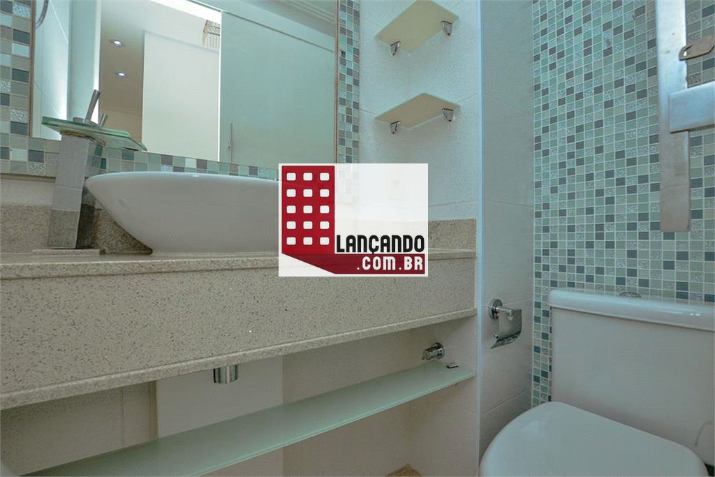 Apartamento à venda com 3 quartos, 127m² - Foto 3