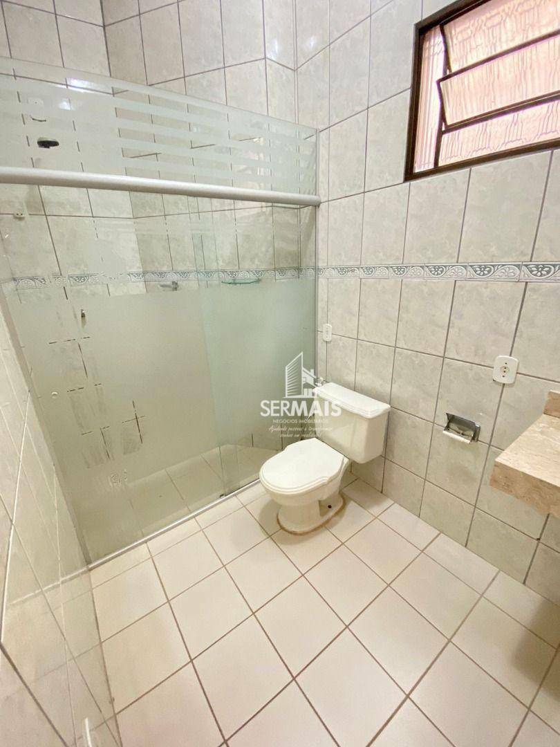 Apartamento para alugar com 4 quartos, 300m² - Foto 22