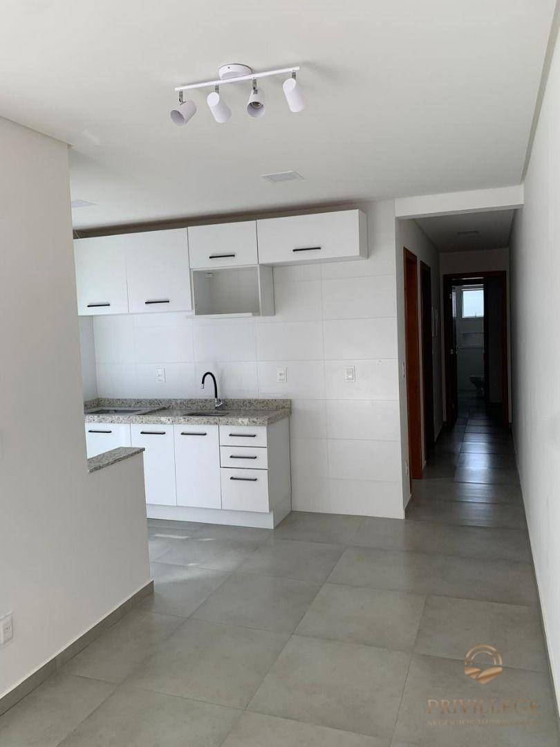 Apartamento à venda com 2 quartos, 60m² - Foto 5