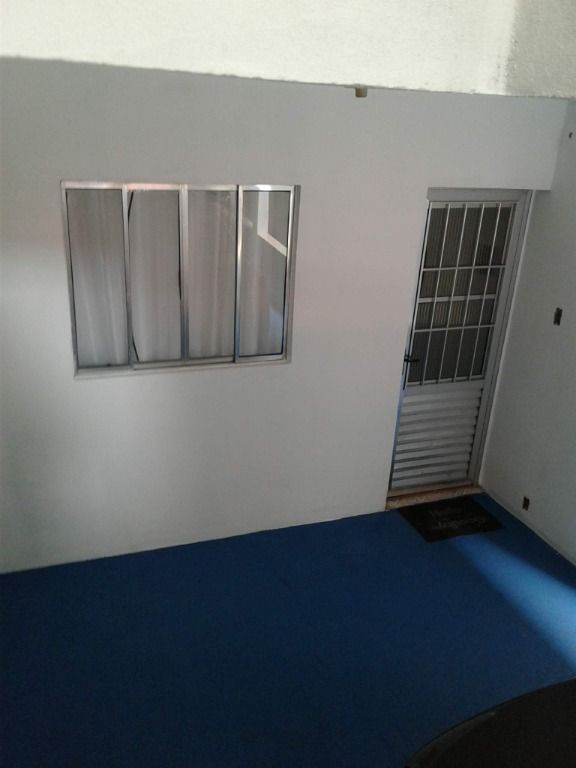 Sobrado à venda com 5 quartos, 125m² - Foto 4