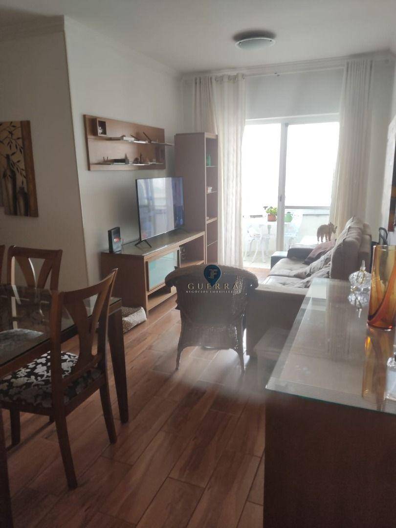 Apartamento à venda com 3 quartos, 79m² - Foto 3