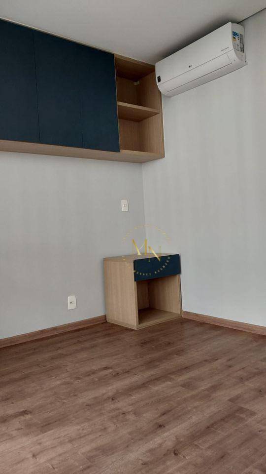 Apartamento à venda com 1 quarto, 33m² - Foto 2