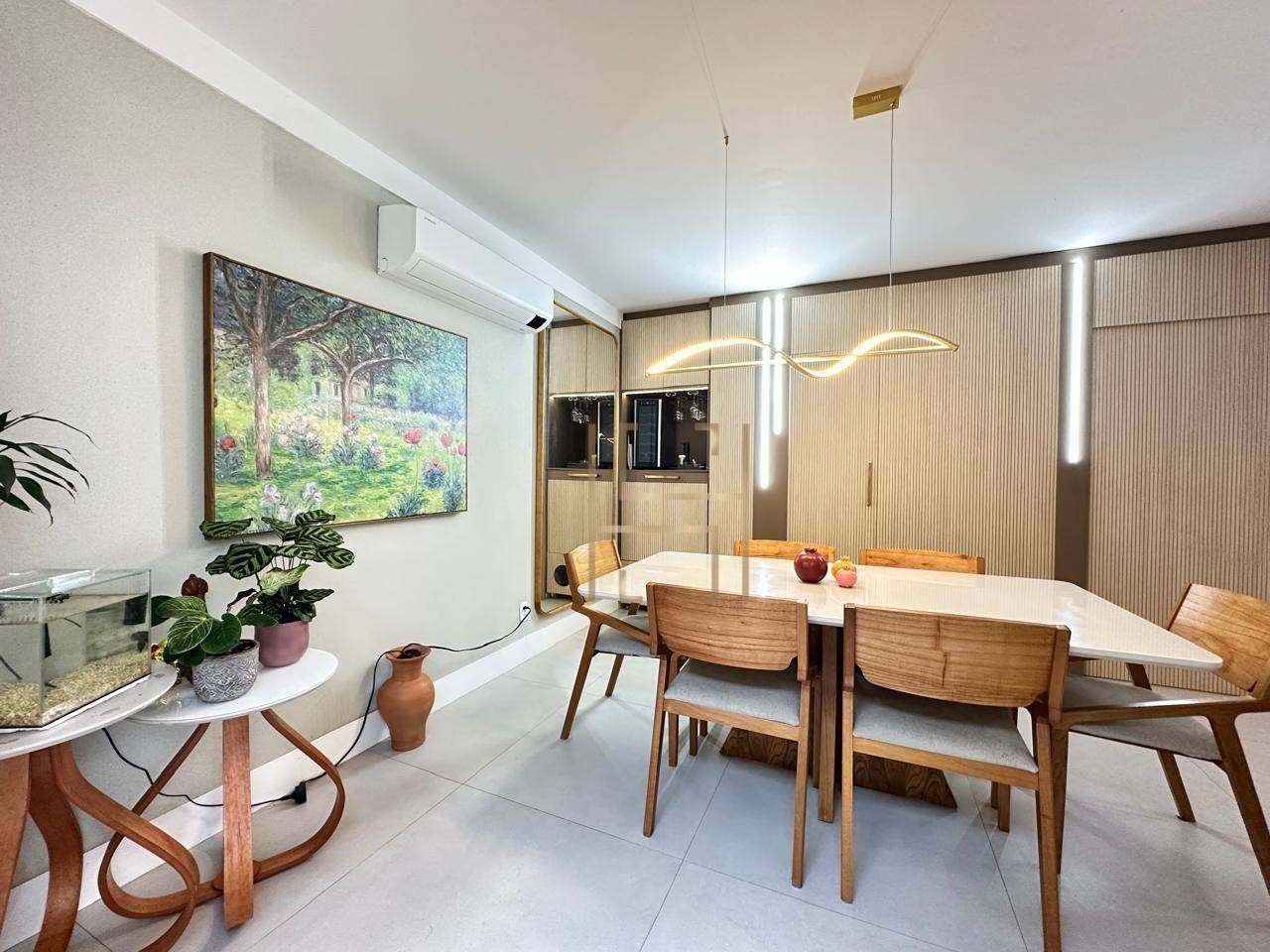 Casa à venda com 4 quartos, 170m² - Foto 7