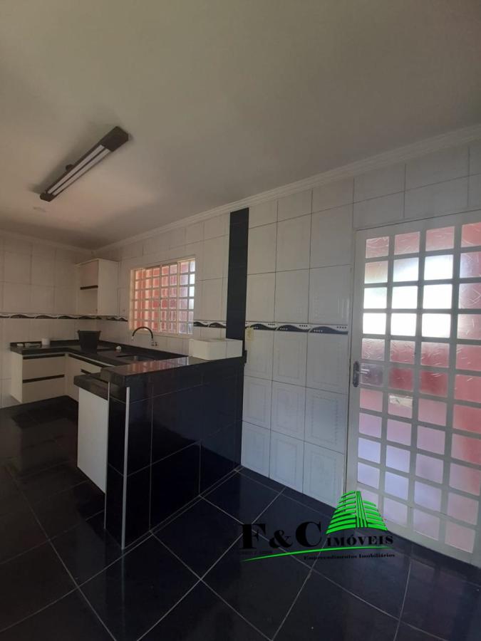 Casa à venda com 3 quartos, 250m² - Foto 21