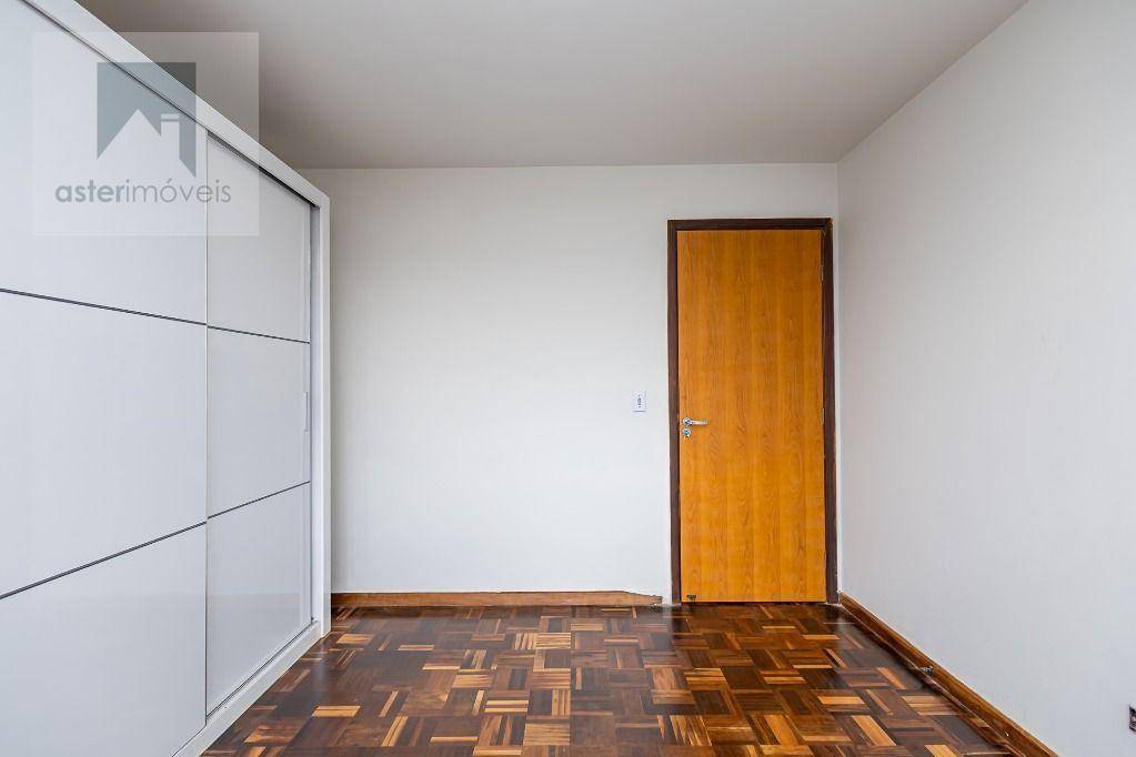 Apartamento para alugar com 3 quartos, 136m² - Foto 25
