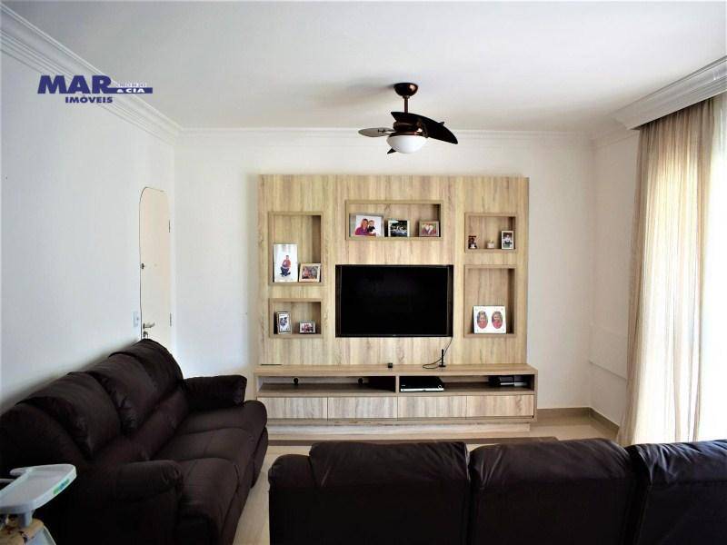 Apartamento para alugar com 3 quartos, 150m² - Foto 2