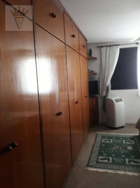 Apartamento à venda com 4 quartos, 275m² - Foto 16