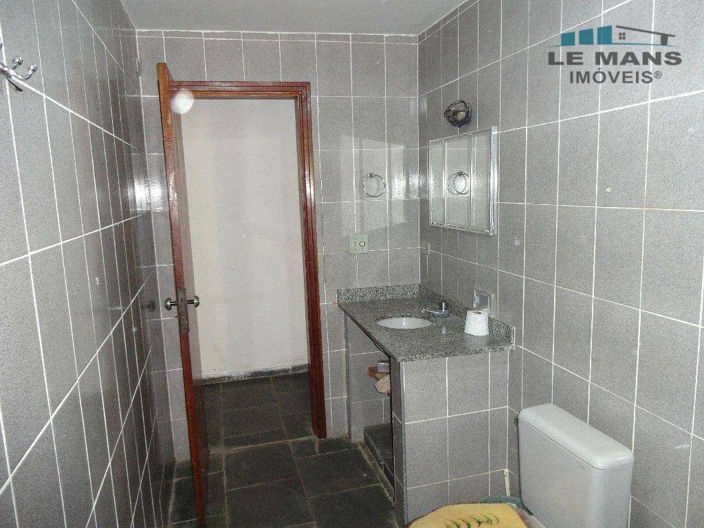 Chácara à venda com 2 quartos, 200m² - Foto 33