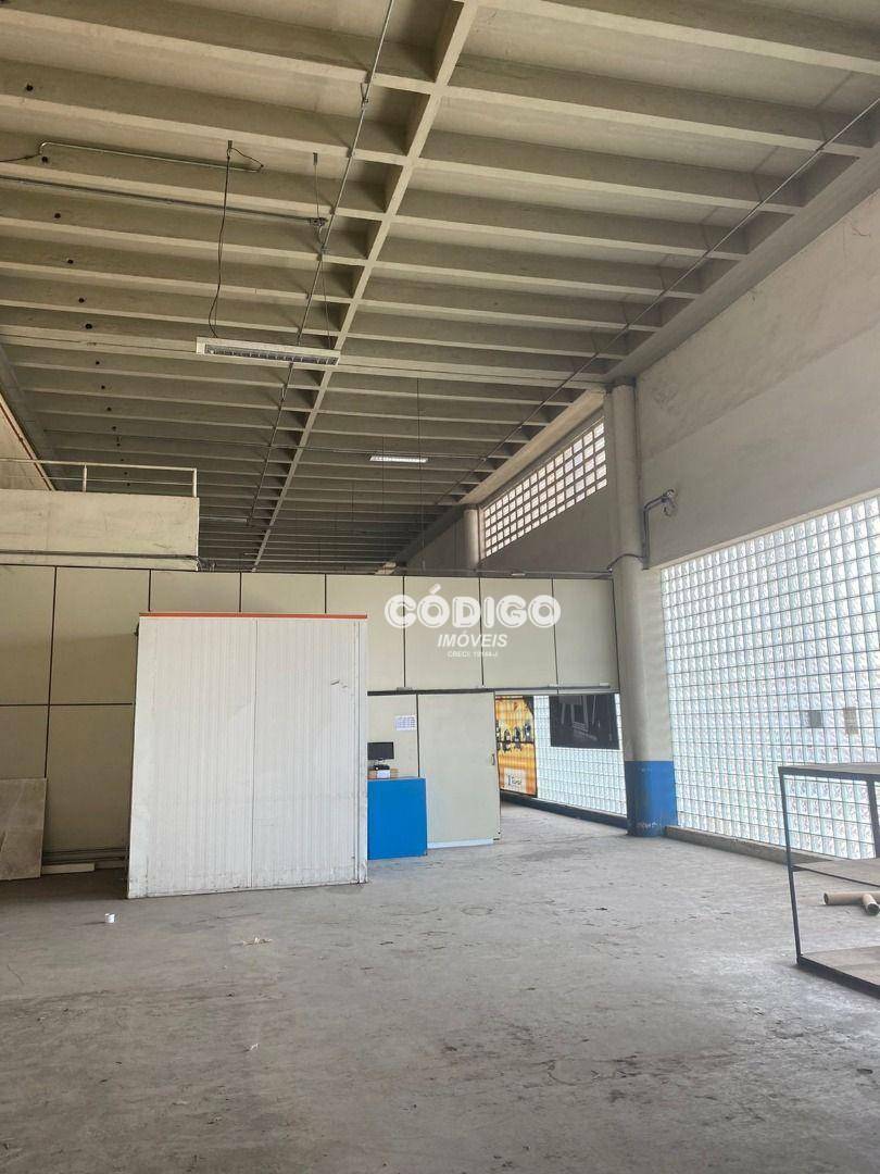 Depósito-Galpão-Armazém para alugar, 13000m² - Foto 9