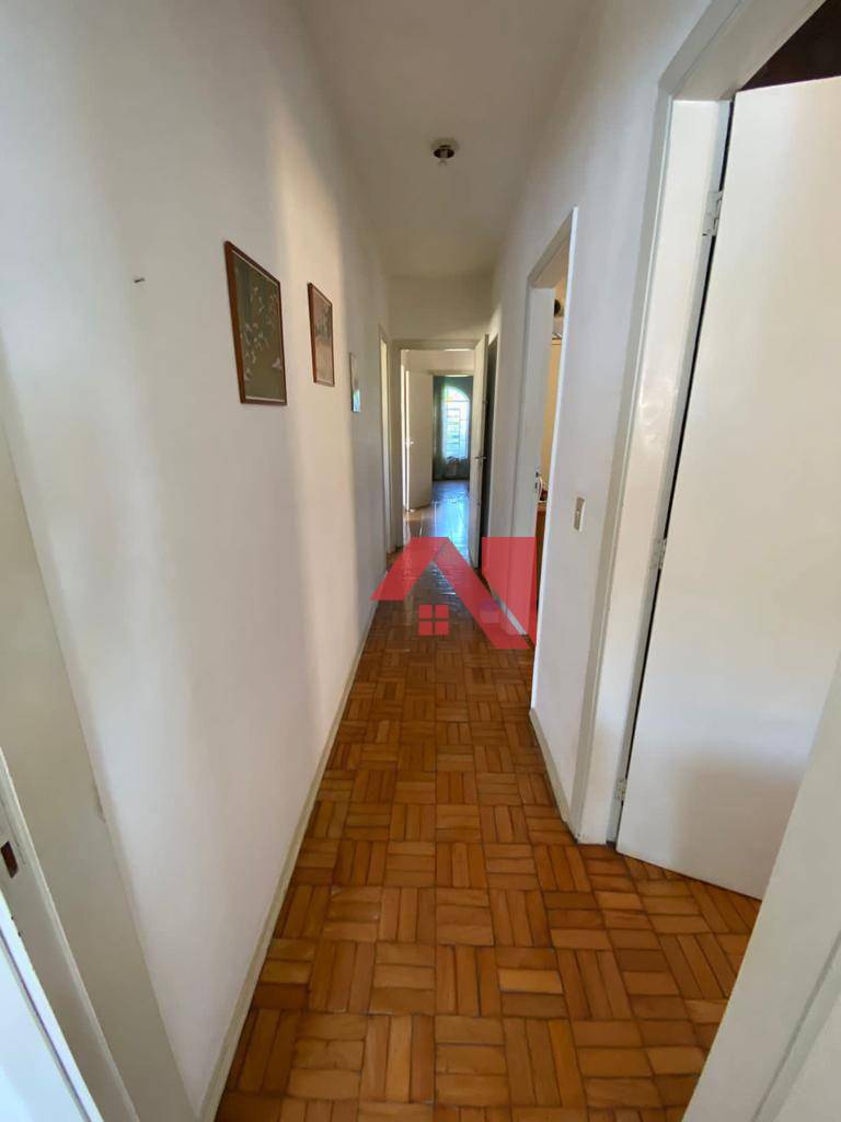 Casa à venda com 3 quartos, 157m² - Foto 8