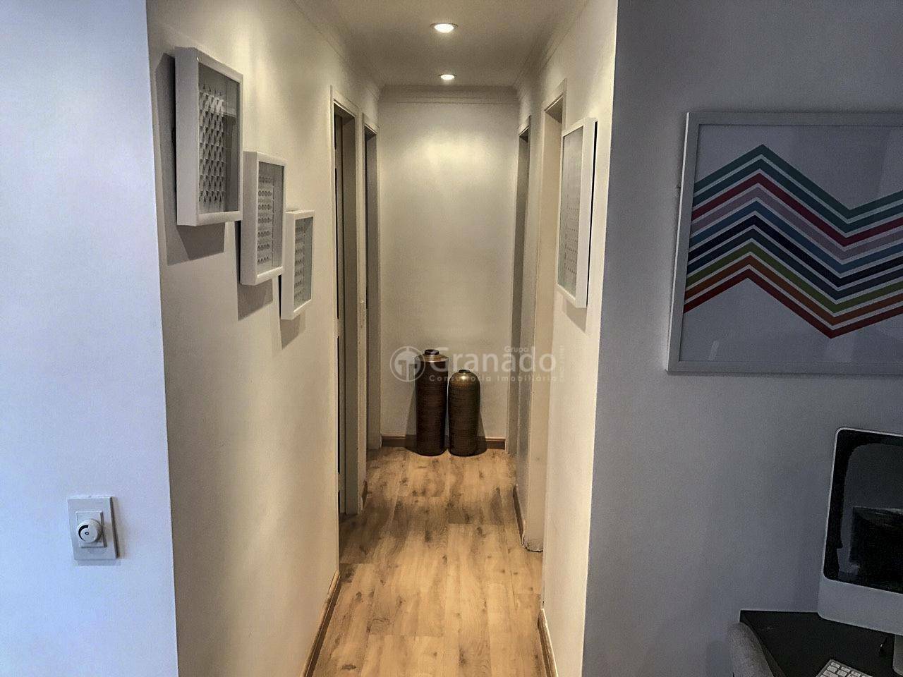 Apartamento à venda com 3 quartos, 69m² - Foto 4