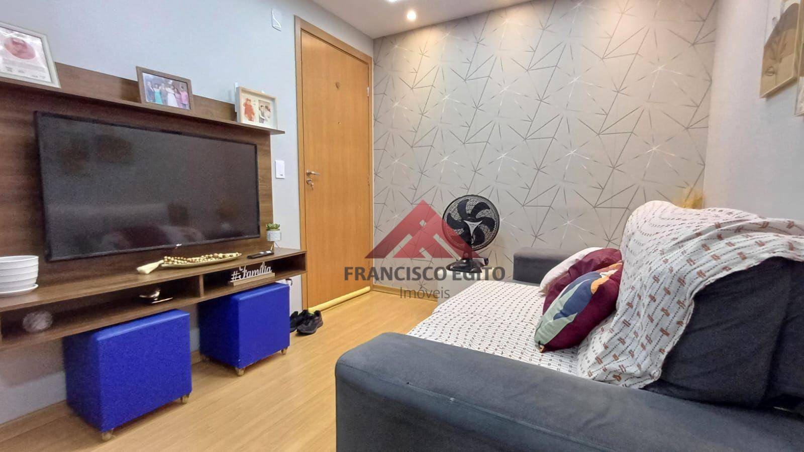 Apartamento à venda com 2 quartos, 62m² - Foto 3