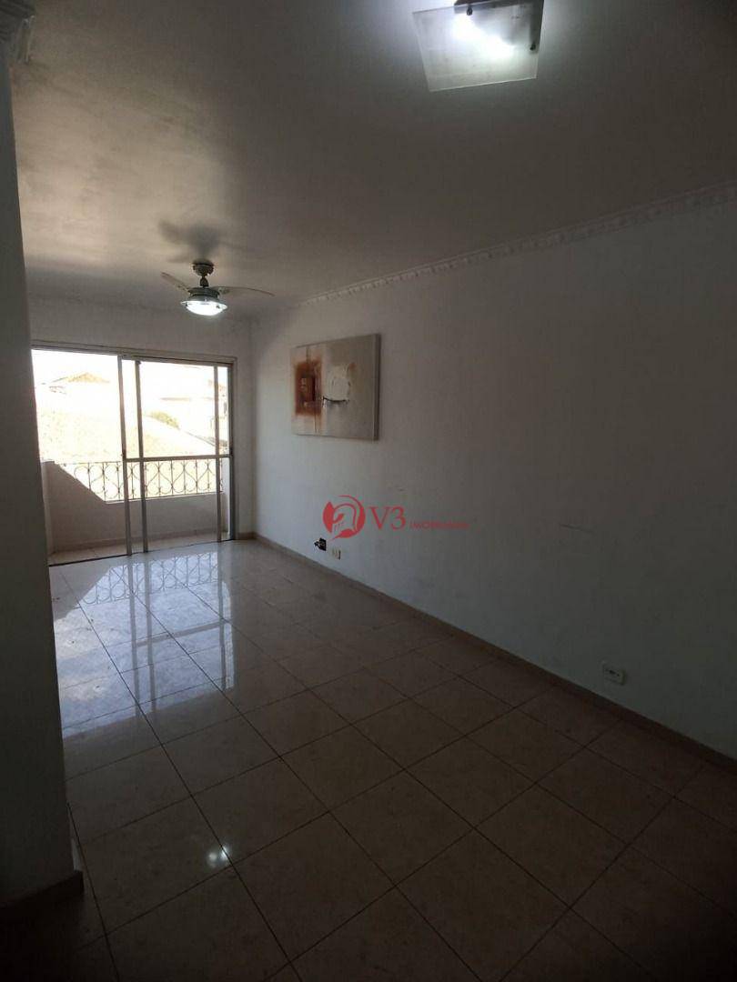 Apartamento à venda com 2 quartos, 62m² - Foto 16