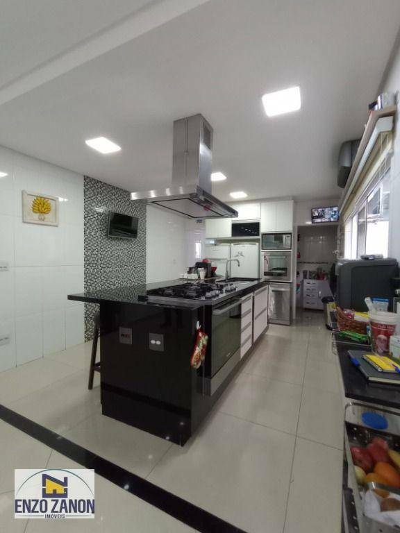 Sobrado à venda com 4 quartos, 650m² - Foto 46