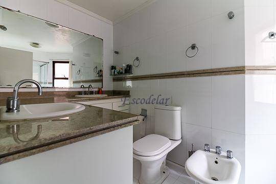 Apartamento à venda com 3 quartos, 147m² - Foto 23