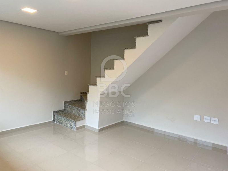 Sobrado à venda com 3 quartos, 115m² - Foto 4