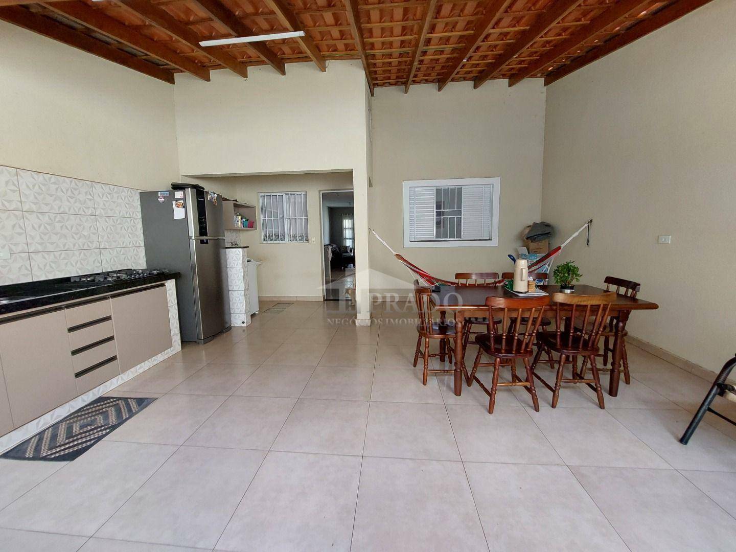 Casa à venda com 2 quartos, 90m² - Foto 15