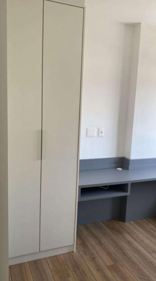 Apartamento para alugar com 3 quartos, 109m² - Foto 11