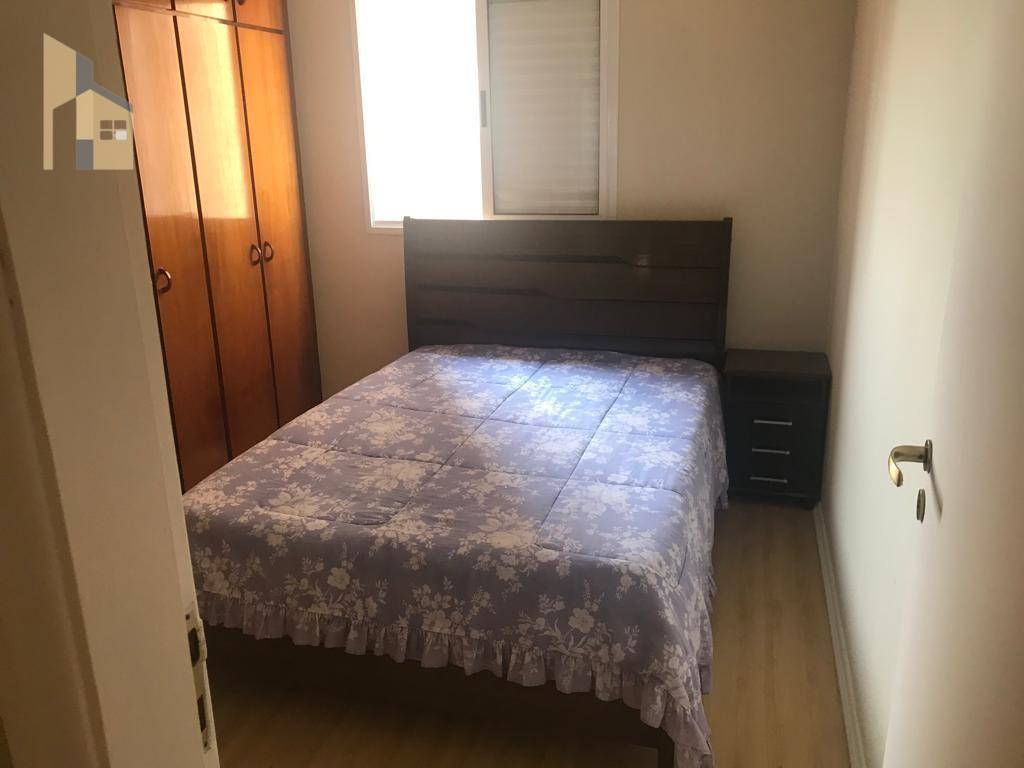 Apartamento à venda com 2 quartos, 64m² - Foto 13