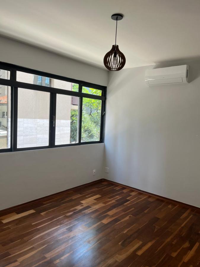 Apartamento para alugar com 1 quarto, 44m² - Foto 5