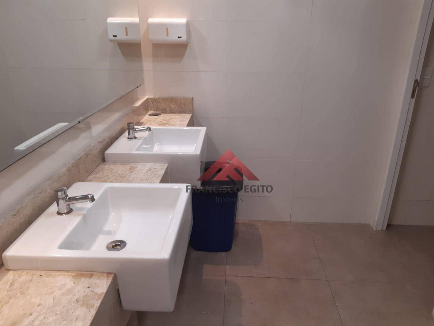 Apartamento à venda com 2 quartos, 72m² - Foto 11