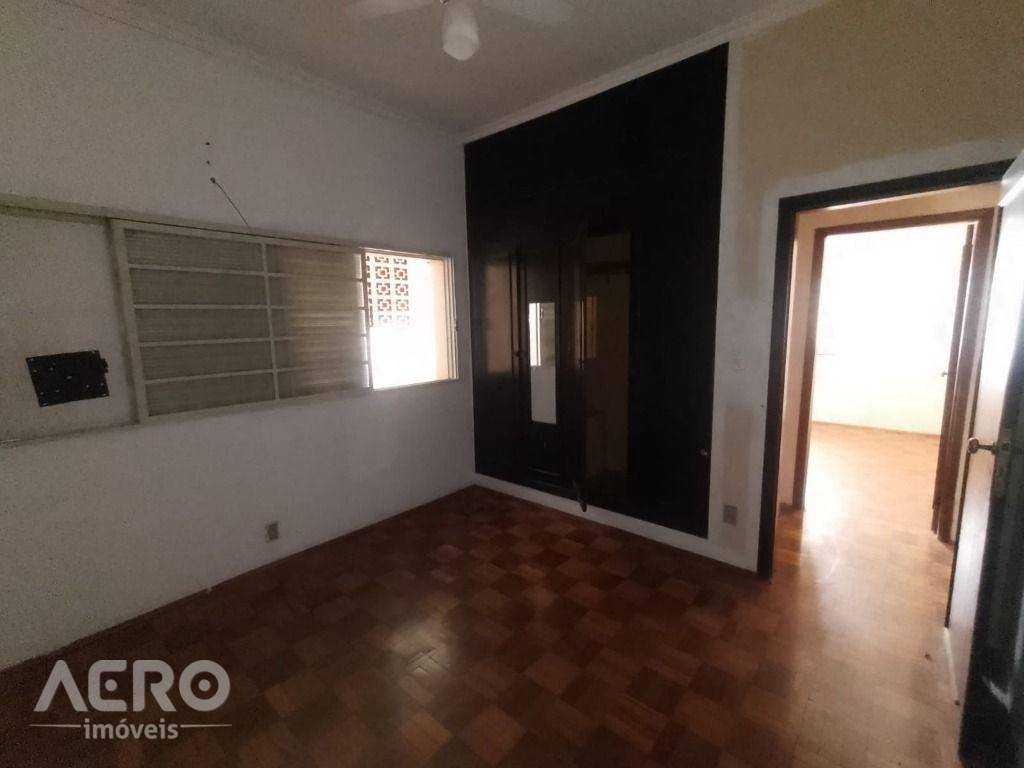 Casa à venda com 3 quartos, 170m² - Foto 12