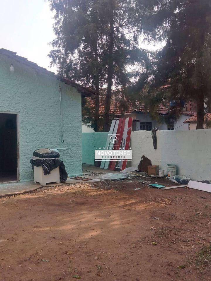 Casa à venda com 3 quartos, 80m² - Foto 12