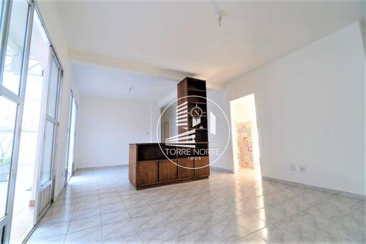 Apartamento à venda com 4 quartos, 154m² - Foto 1