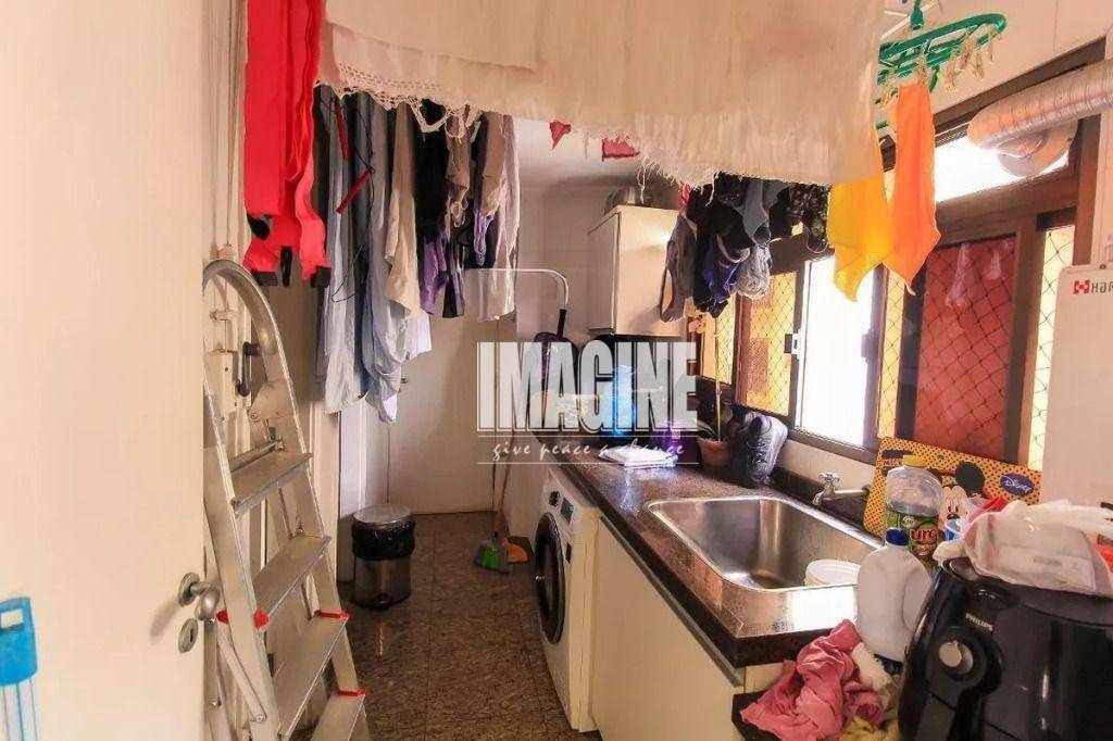 Apartamento à venda com 2 quartos, 133m² - Foto 13