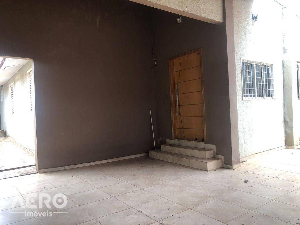 Casa, 2 quartos, 192 m² - Foto 4