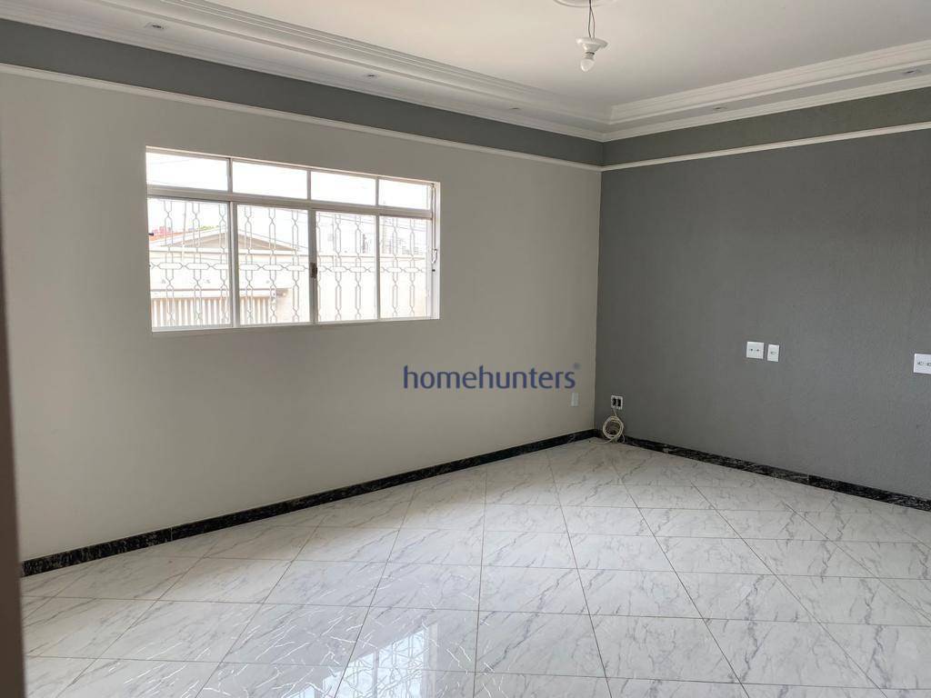 Casa à venda com 3 quartos, 260m² - Foto 14