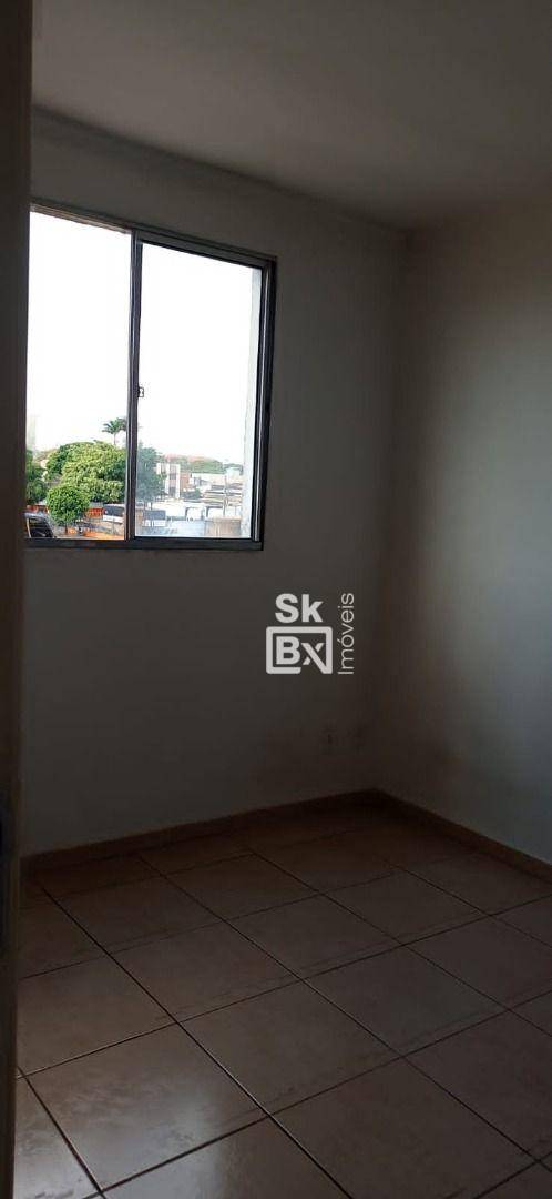 Apartamento à venda com 2 quartos, 44m² - Foto 11