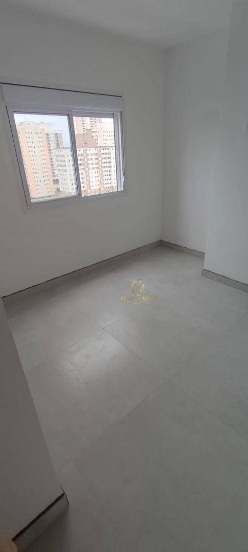 Apartamento à venda com 2 quartos, 55m² - Foto 11