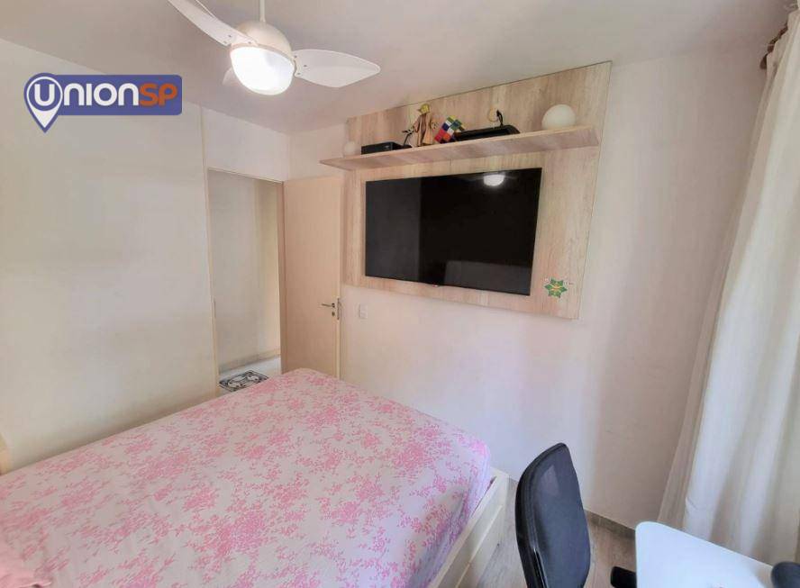 Apartamento à venda com 2 quartos, 64m² - Foto 5