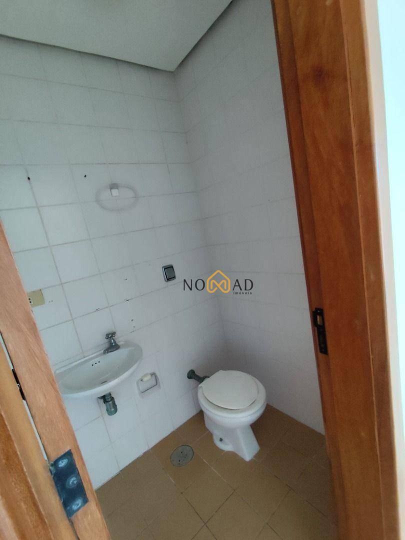 Apartamento à venda com 4 quartos, 195m² - Foto 24