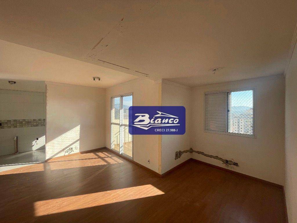 Apartamento à venda com 2 quartos, 67m² - Foto 1