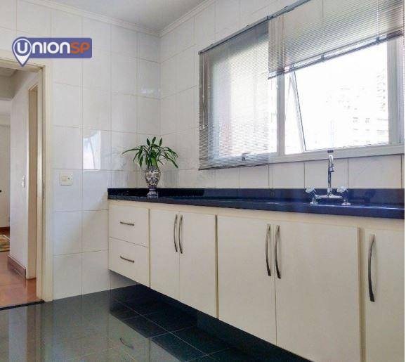 Apartamento à venda com 3 quartos, 165m² - Foto 11