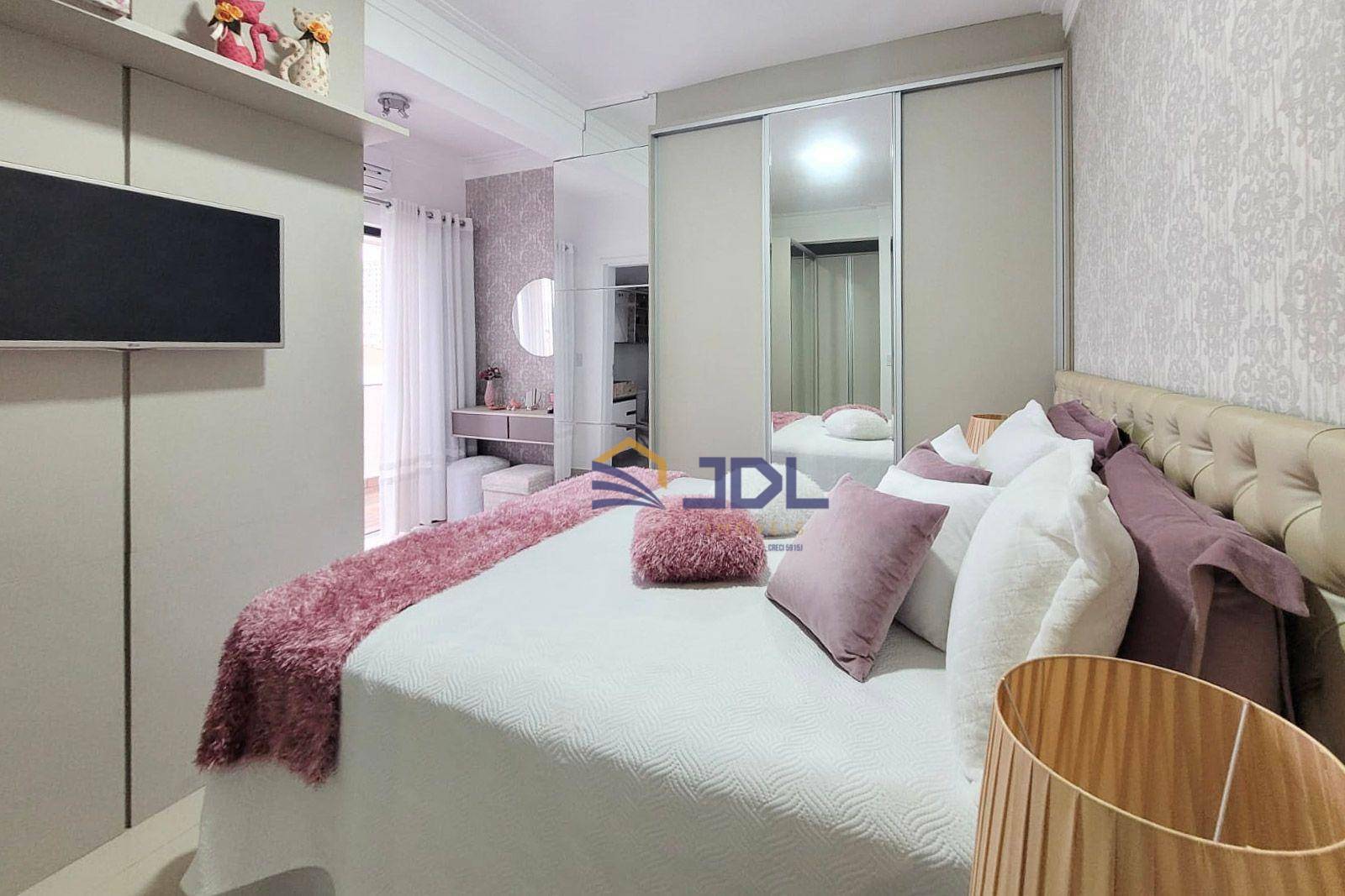 Apartamento à venda com 3 quartos, 274m² - Foto 9