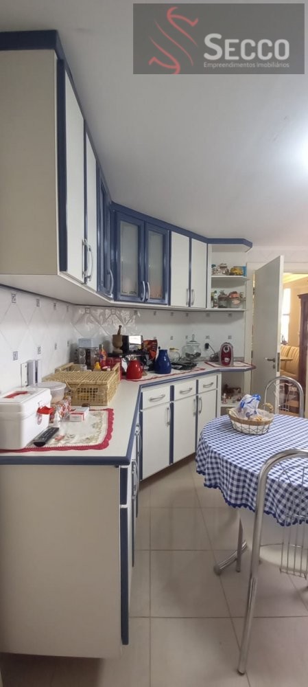 Apartamento à venda com 3 quartos, 1050m² - Foto 4