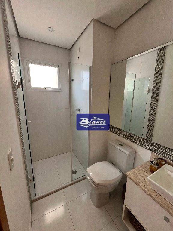 Apartamento à venda com 3 quartos, 83m² - Foto 22